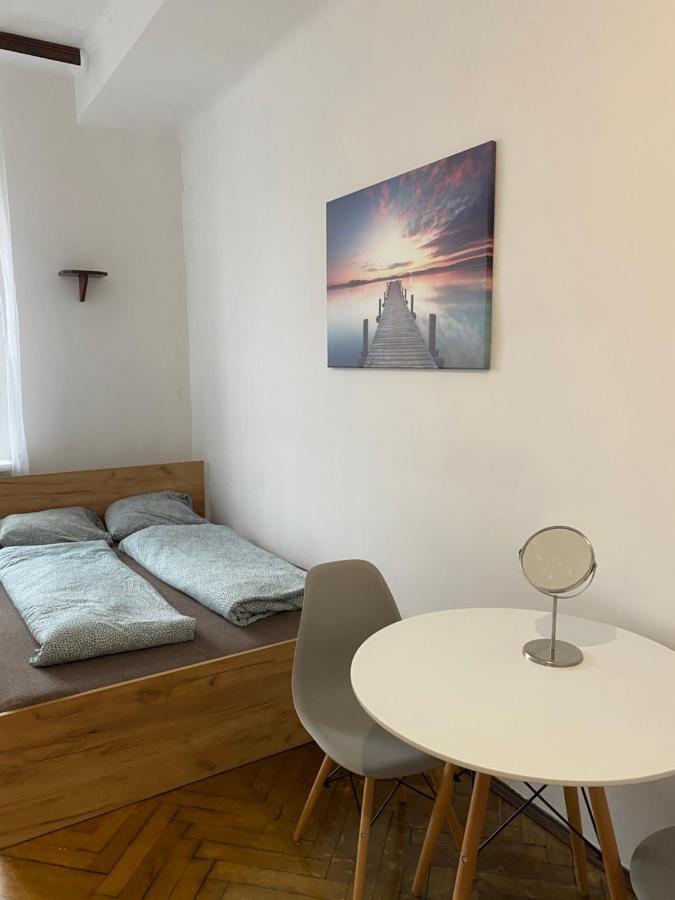 Classy Rooms In Old Town Cracovia Exterior foto