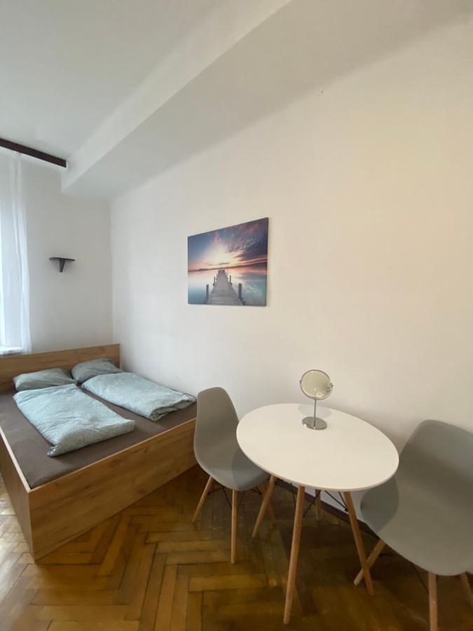 Classy Rooms In Old Town Cracovia Exterior foto